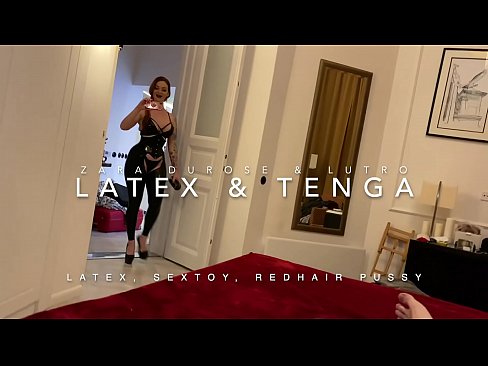 ❤️ Escadravo ruivo em traje de látex fodido por meio de meio-irmão ️❌ Porno em nós ﹏